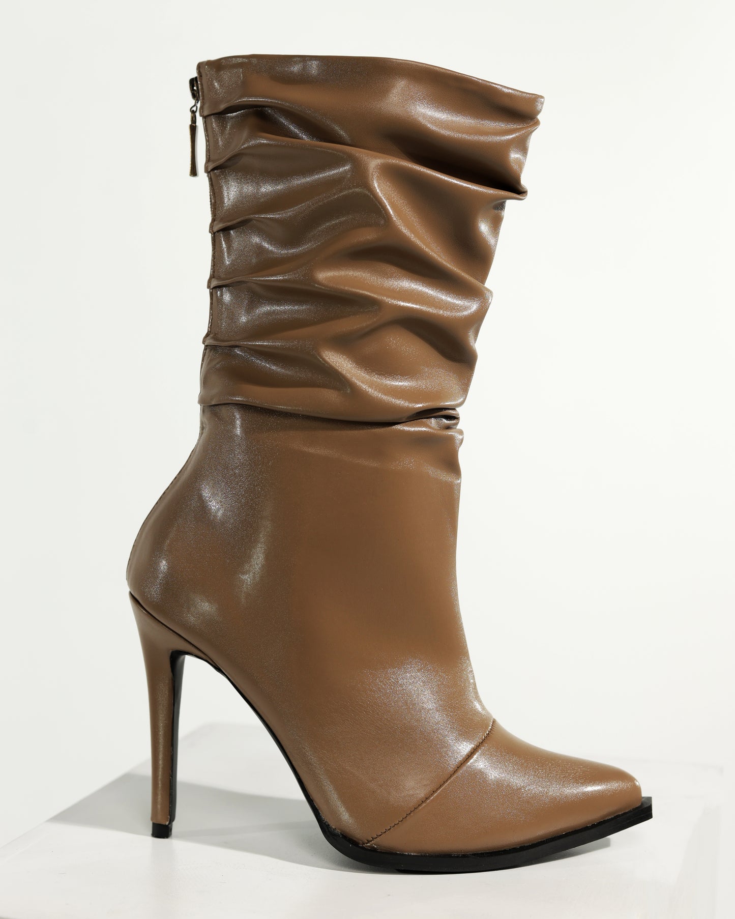 Thalia Taupe