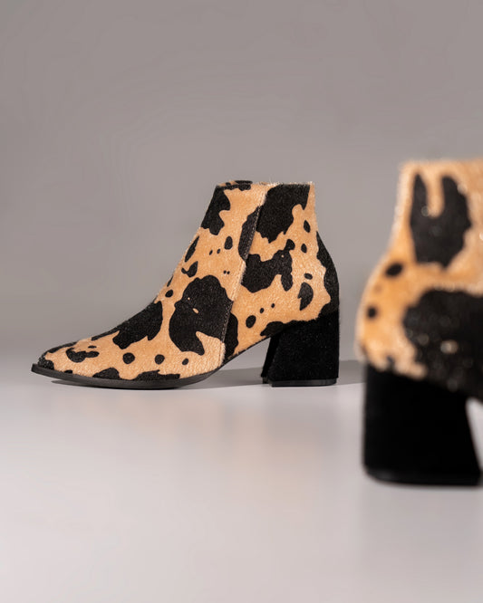 Madison Cow Negro x Beige