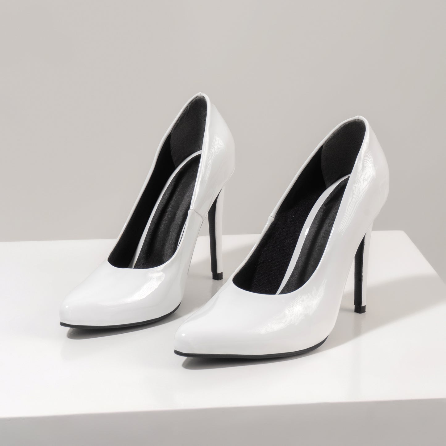 Stiletto Blanco Charol